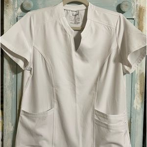 Heart soul scrub top size medium